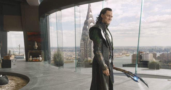 Avengers Endgame: Tvůrci potvrdili Lokiho osud a prozradili, zda by Captain zvládl rukavici