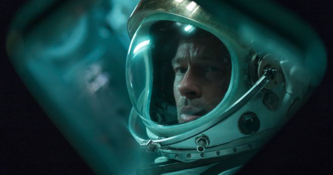 Filmožrout: Recenze sci-fi Ad Astra chválí výkon Brada Pitta, film se kritikům líbil